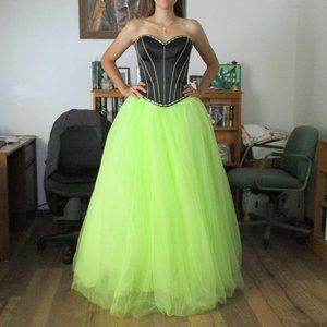 Alfred Angelo Green and Black Prom Gown w/ Lace-Up Corset Style Bodice